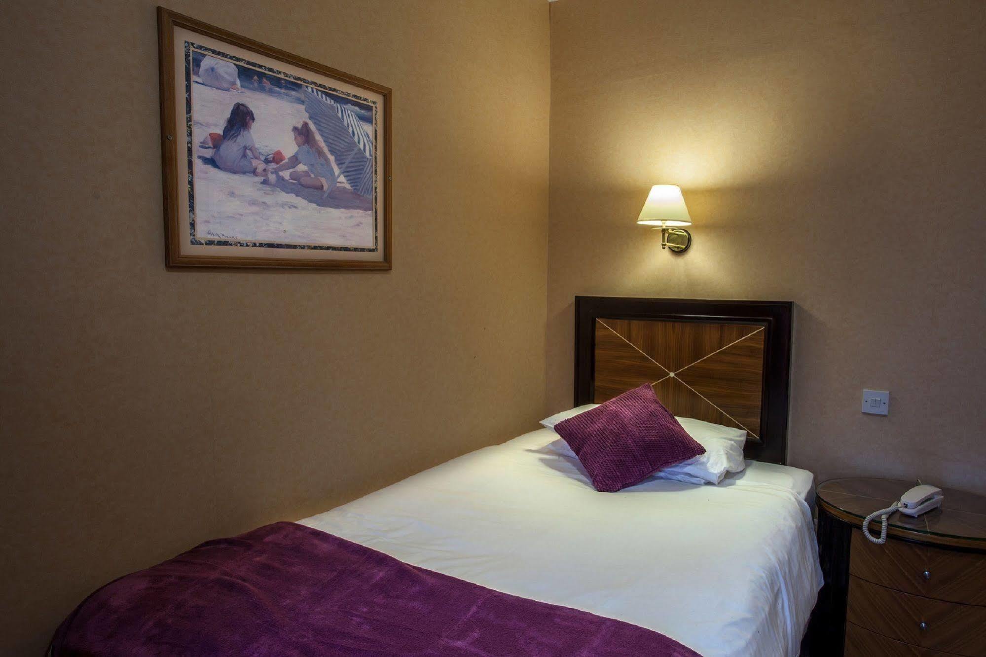 North Stafford Hotel Stoke-on-Trent Exterior foto